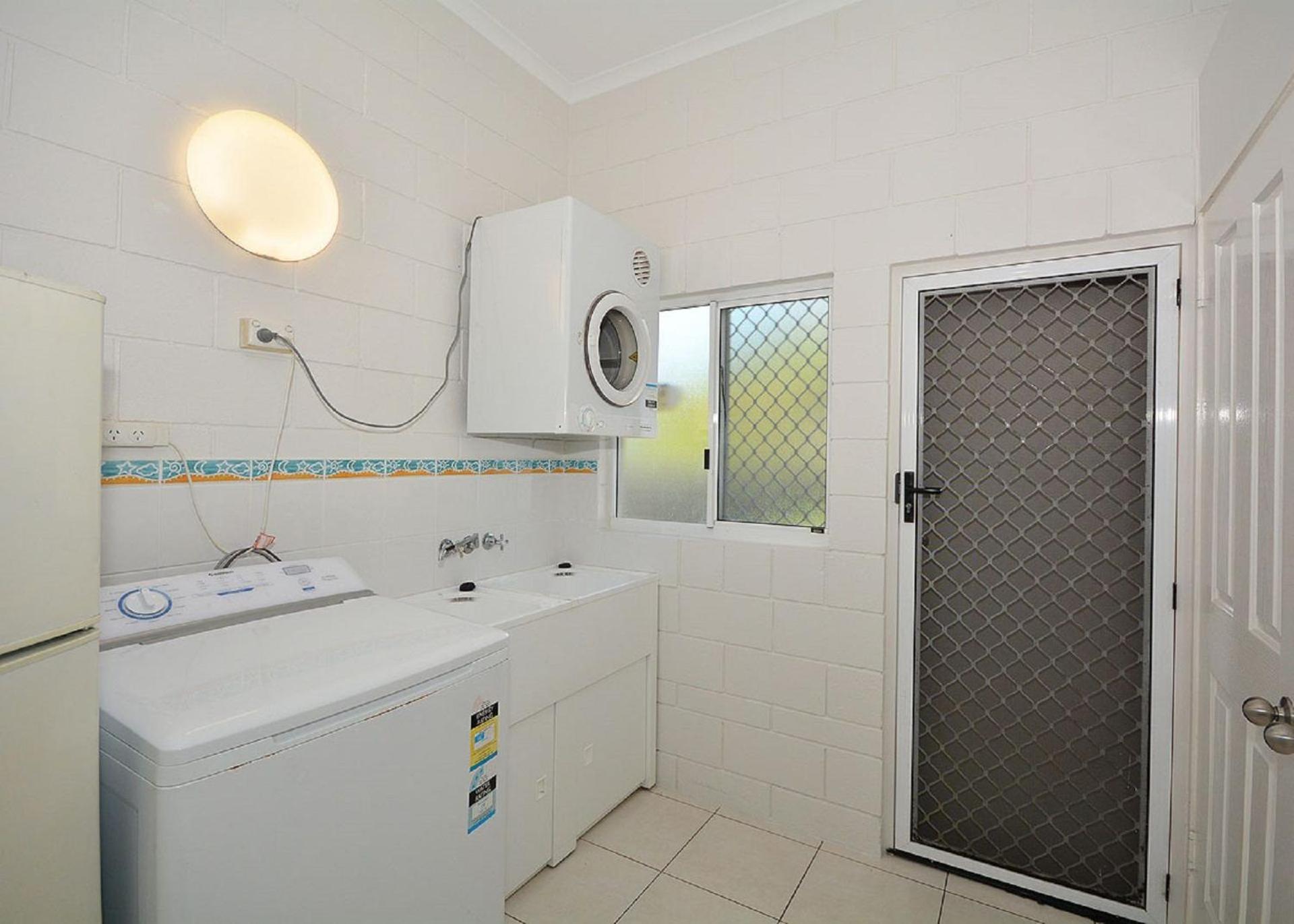 Beach House On Burrum- Close To Beach- 3Br- Wifi-Foxtel Woodgate Exterior foto